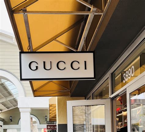 gucci pink alligator|Gucci Livermore Outlet.